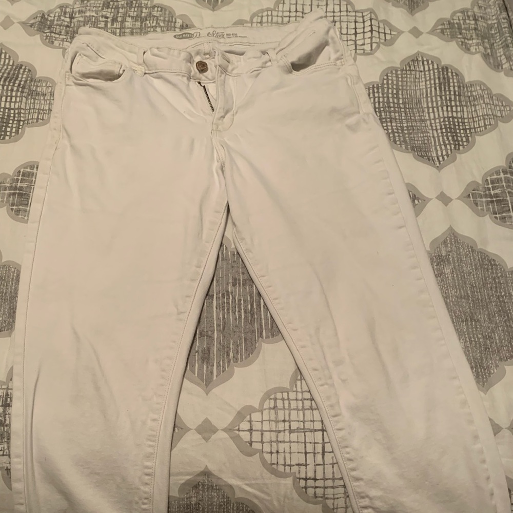 Old Navy white denim Capri pants